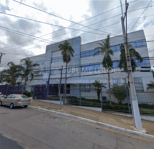 Prédio comercial na penha